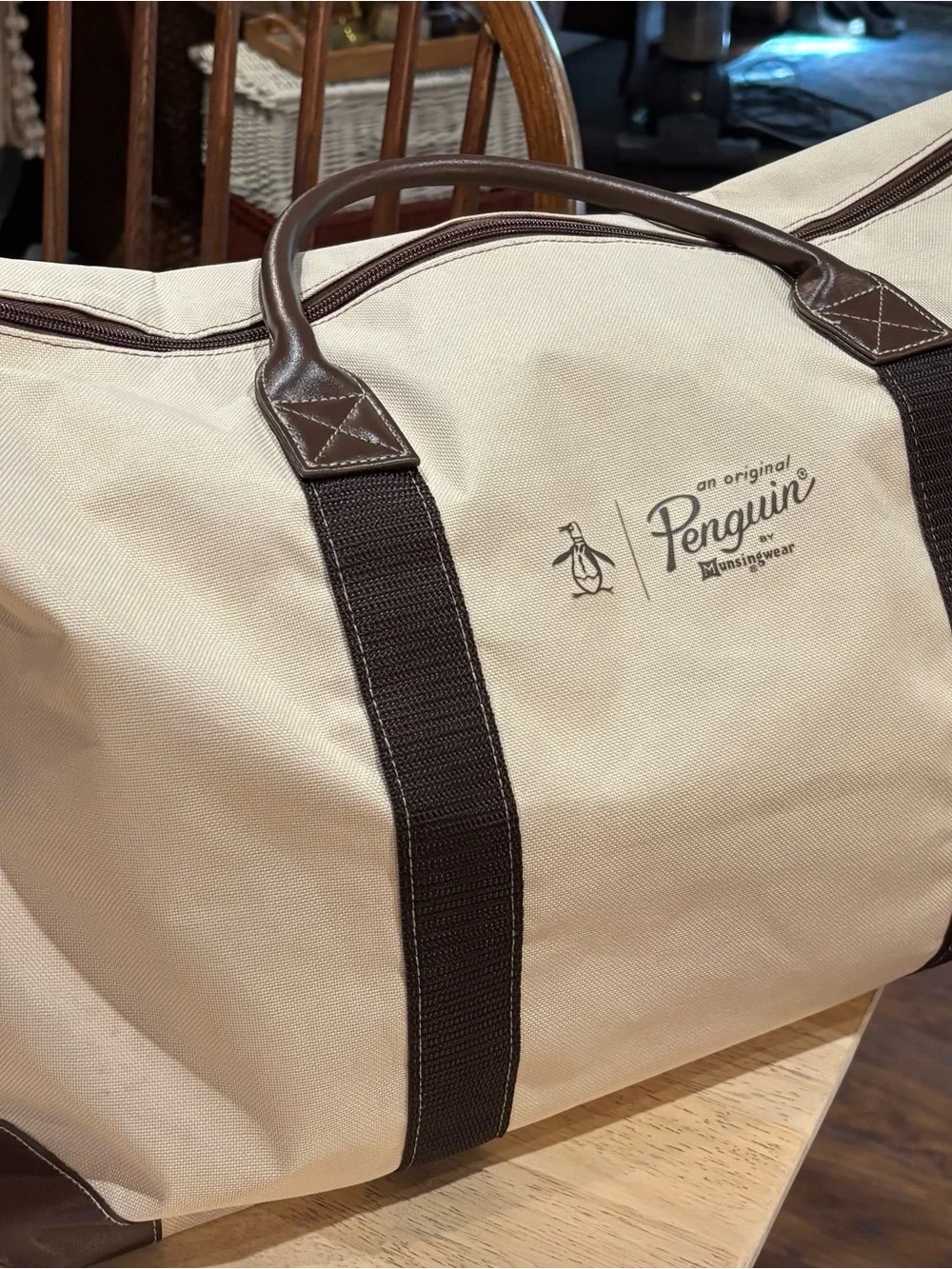 Original Penguin Munsingwear Large Weekender Duffel Travel Bag Beige Brown